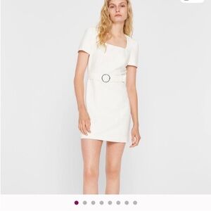 Club Monaco Elegant White Belted Dress With Sleeves